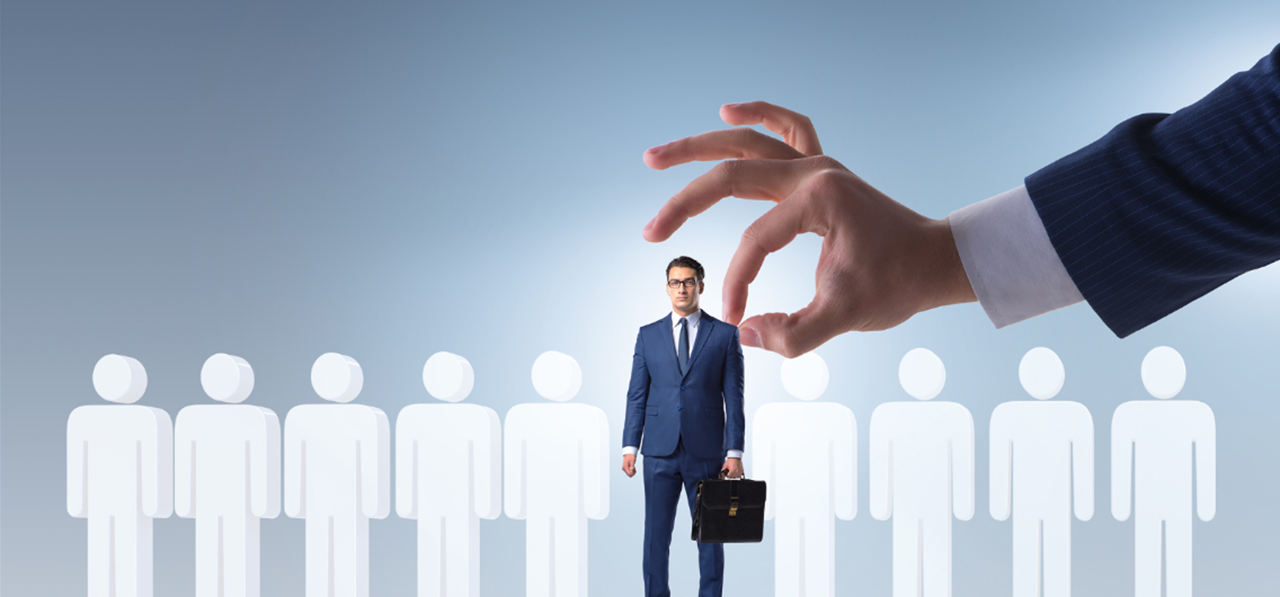 ultimate recruiters